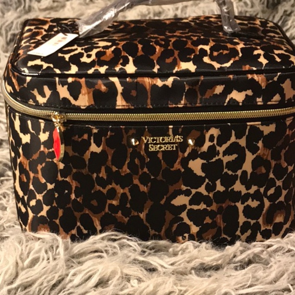 Leopard Cosmetic Bag😻😻😻